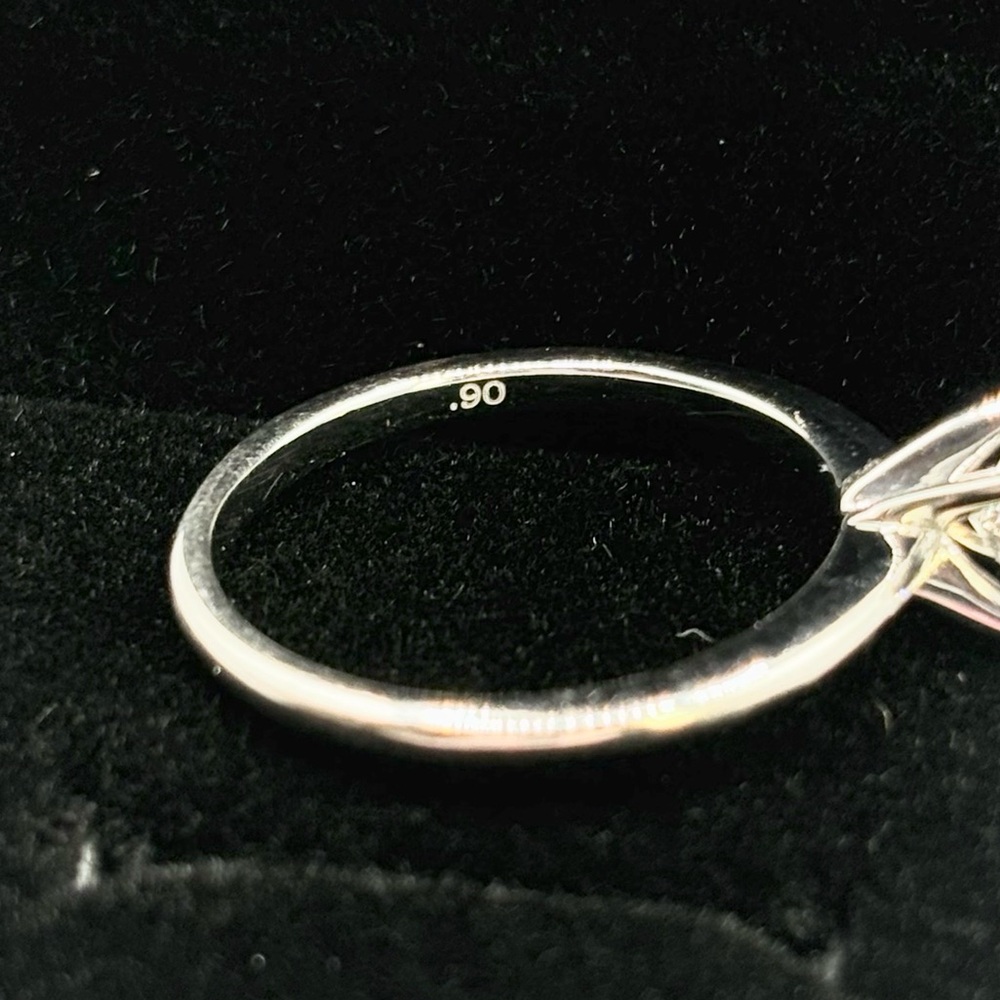 Oval Diamond Solitaire Engagement Ring 14k White Gold 0.90 Carat NWOT - Picture 10 of 15
